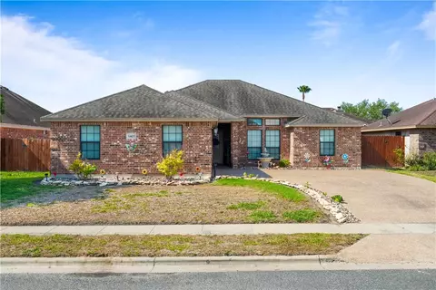 14421 Red River Dr, Corpus Christi, TX 78410