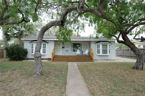 468 Glenmore St, Corpus Christi, TX 78412
