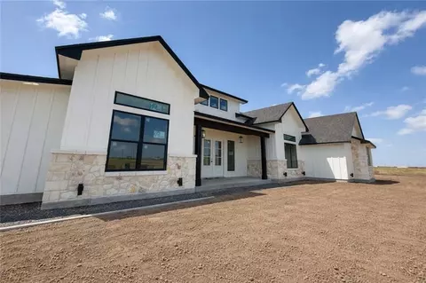 2193 London Ranch Dr, Corpus Christi, TX 78415