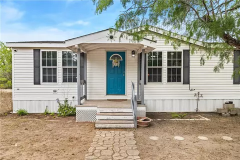 277 Mustang, Sandia, TX 78383