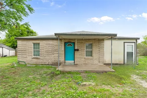 539 W Nelson Ave, Aransas Pass, TX 78336