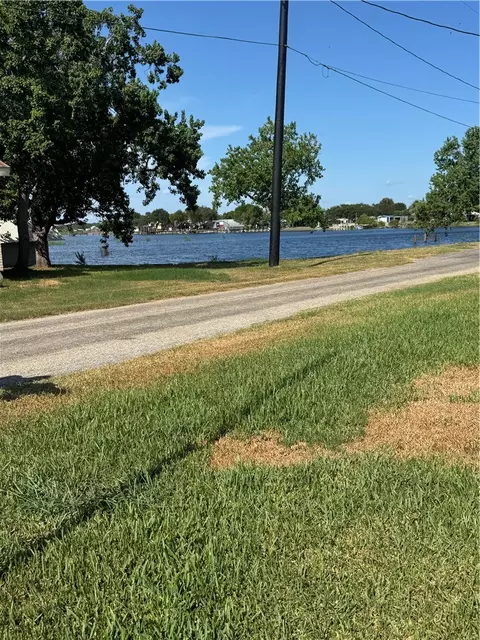 View/Area - 116 Sunset Dr, Mathis, TX 78368 photo 5 of 6