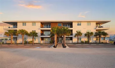 630 W W Ctr #203, Port Aransas, TX 78373