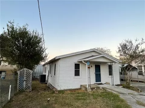 Exterior - 335 Stephens Loop, Lake City, TX 78368 photo 2 of 6