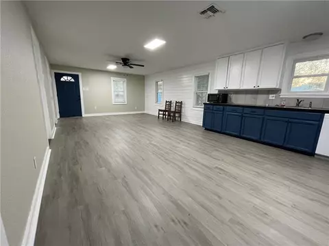 Living - 335 Stephens Loop, Lake City, TX 78368 photo 1 of 5