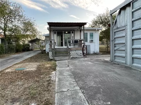 Other - 335 Stephens Loop, Lake City, TX 78368 photo 5 of 9