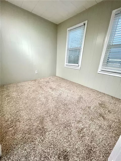 Bedroom - 335 Stephens Loop, Lake City, TX 78368 photo 1 of 2