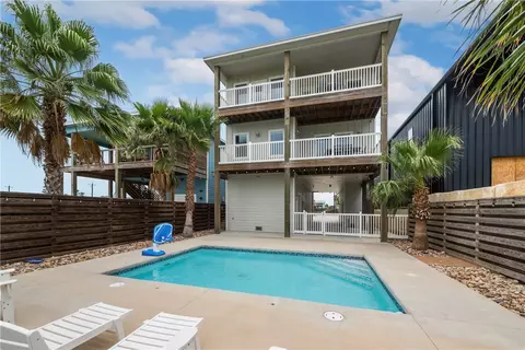 1216 Ross Ave, Port Aransas, TX 78373