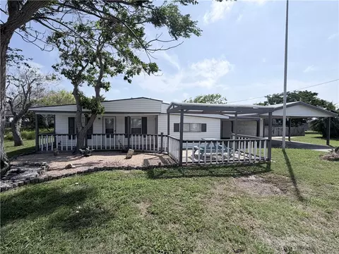 113 Riviera Dr, Corpus Christi, TX 78418