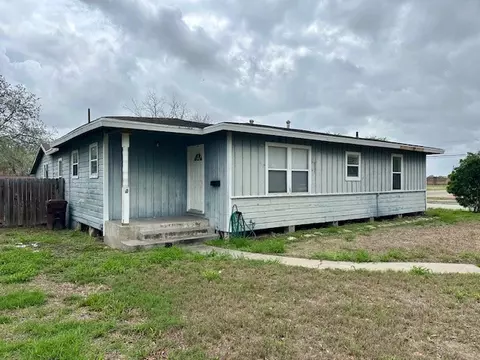 630 Williams St, Kingsville, TX 78363