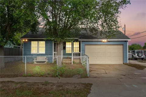4905 Willowbrook Dr, Corpus Christi, TX 78411