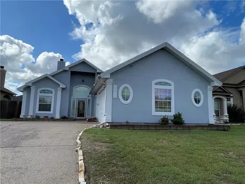 6917 Boardwalk Ave, Corpus Christi, TX 78414