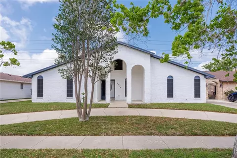 5014 Bromley Dr, Corpus Christi, TX 78413