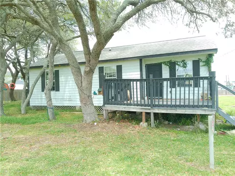 1134 Nagle St, Corpus Christi, TX 78418