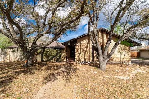 743 Retama Ave, Taft, TX 78390