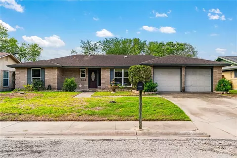 1409 Brenda Ave, Kingsville, TX 78363