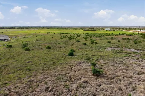 461 Rattlesnake Point Rd, Rockport, TX 78382