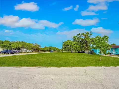 0 N 13th W Ireland St, Aransas Pass, TX 78336