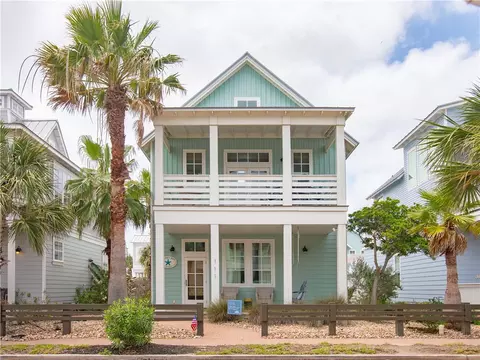 111 Still Water Dr, Port Aransas, TX 78373
