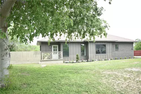 2505 Mccain Dr, Corpus Christi, TX 78410