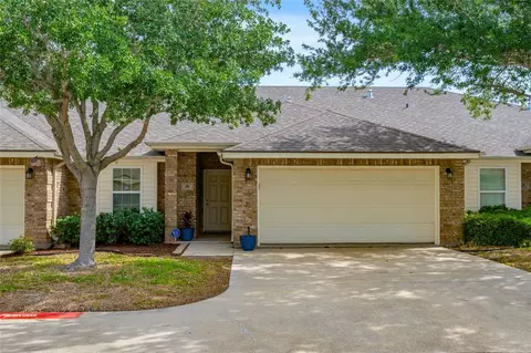 5540 Oso Pkwy #26, Corpus Christi, TX 78413