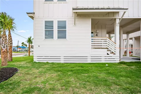434 Oleander St #4, Port Aransas, TX 78373
