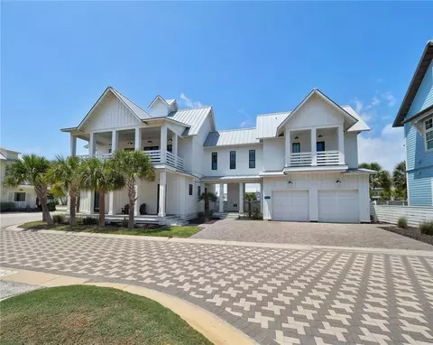 630 Kings Crown Ln, Port Aransas, TX 78373