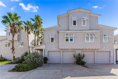 3700 Island Moorings Pkwy #13, Port Aransas, TX 78373