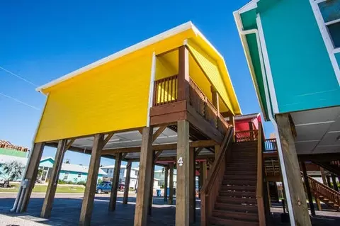 403 S 10th St #4, Port Aransas, TX 78373