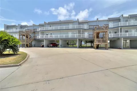 900 N Station St #B15/16, Port Aransas, TX 78373