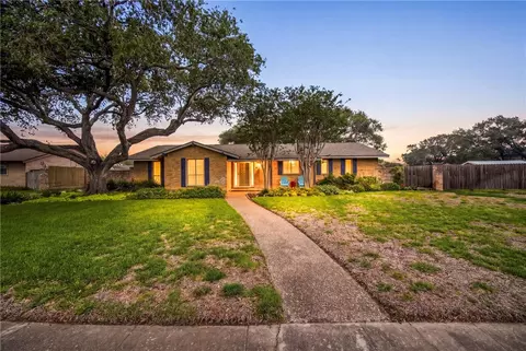 6417 Long Cir, Corpus Christi, TX 78413