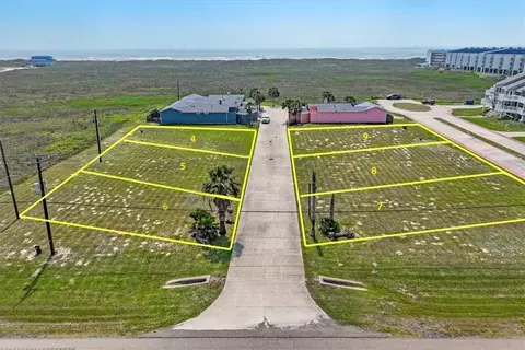 6233 State Highway 361 #4, Port Aransas, TX 78373