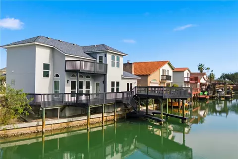 13745 Tajamar St, Corpus Christi, TX 78418