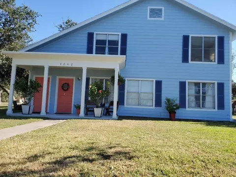 4042 Loop 1781, Rockport, TX 78382