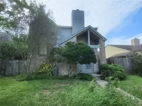 3025 Quail Spgs #L2, Corpus Christi, TX 78414