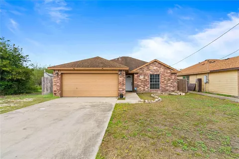 100 Moss Ave, Odem, TX 78370