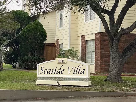 1011 Ennis Joslin 222, Corpus Christi, TX 78412