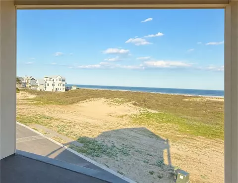 328 Purslane Dr, Port Aransas, TX 78373