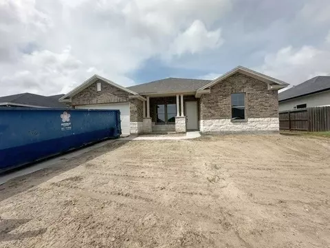 7714 Superman Dr, Corpus Christi, TX 78414