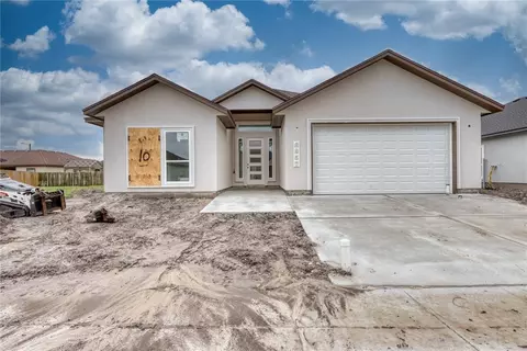 6857 La Salle Dr, Corpus Christi, TX 78414
