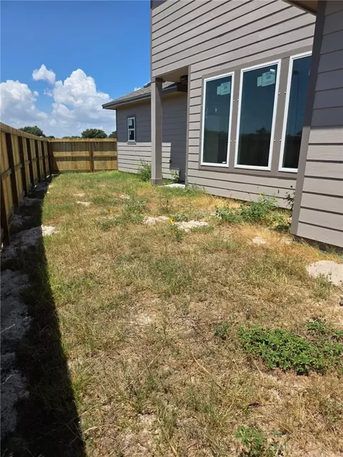 710 Mereet Dr, Corpus Christi, TX 78418