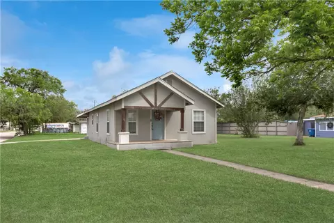 801 E Fannin St, Beeville, TX 78102