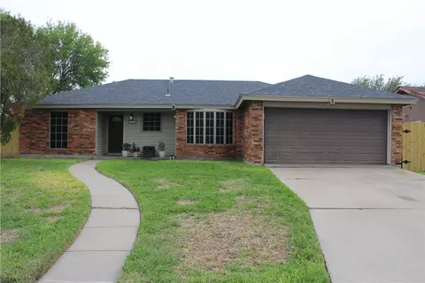 305 Lemonwood Dr, Kingsville, TX 78363