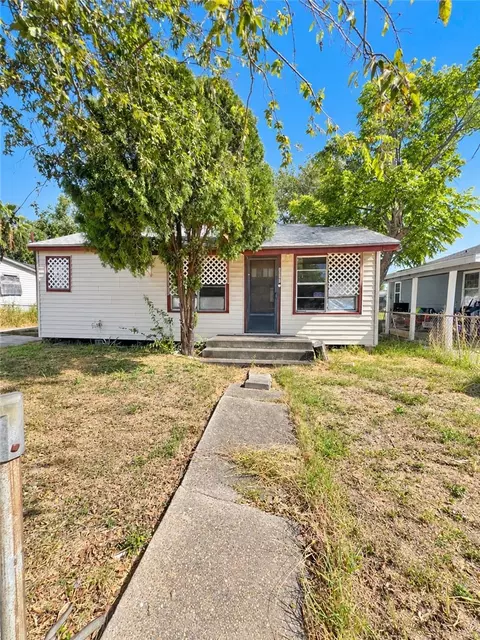 3626 Fairchild St, Corpus Christi, TX 78405