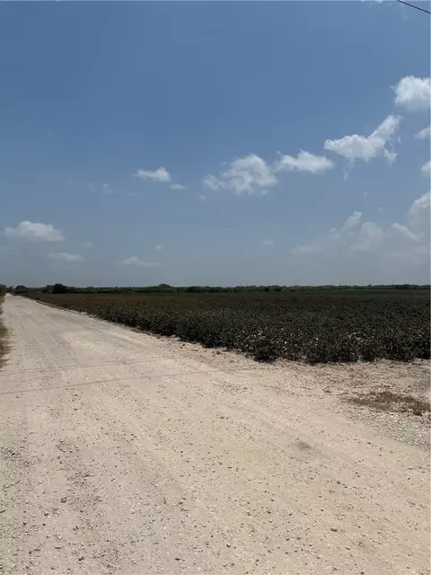 5128 S Highway 77, Kingsville, TX 78363