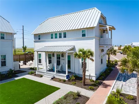 210 Escape 3c St, Port Aransas, TX 78373