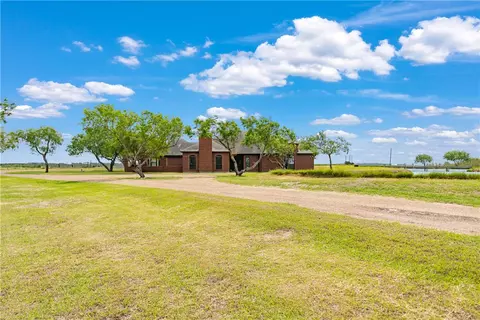 2166 County Road 53, Corpus Christi, TX 78415