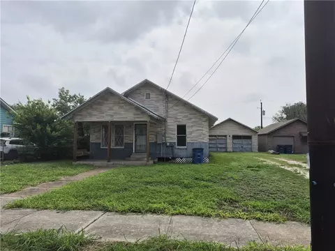 Exterior - 202 N Gregory St, Gregory, TX 78359 photo 1 of 6