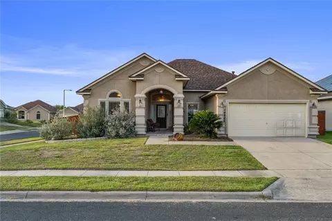 14826 Columbia River Dr, Corpus Christi, TX 78410
