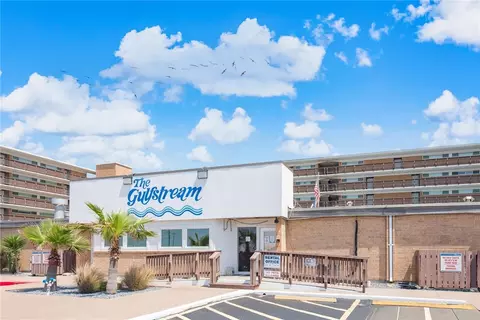 14810 Windward Dr #414, Corpus Christi, TX 78418